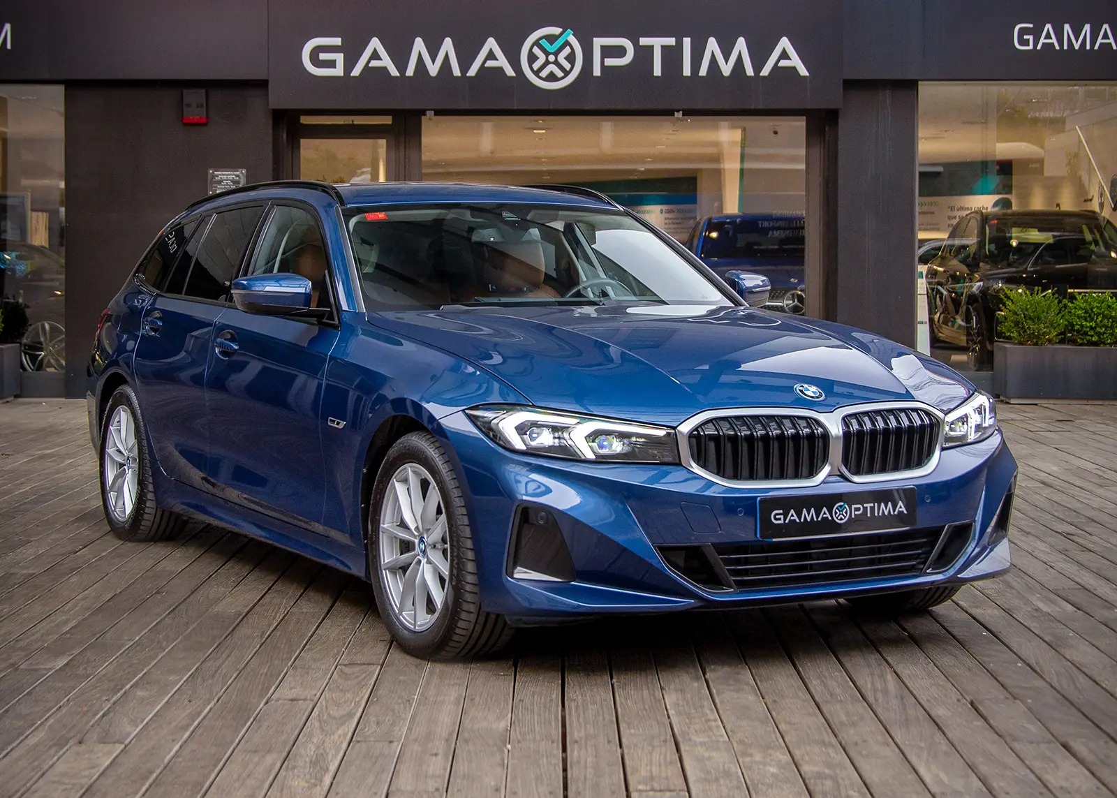 BMW Serie 3 Touring 320e entregado por Gama Óptima