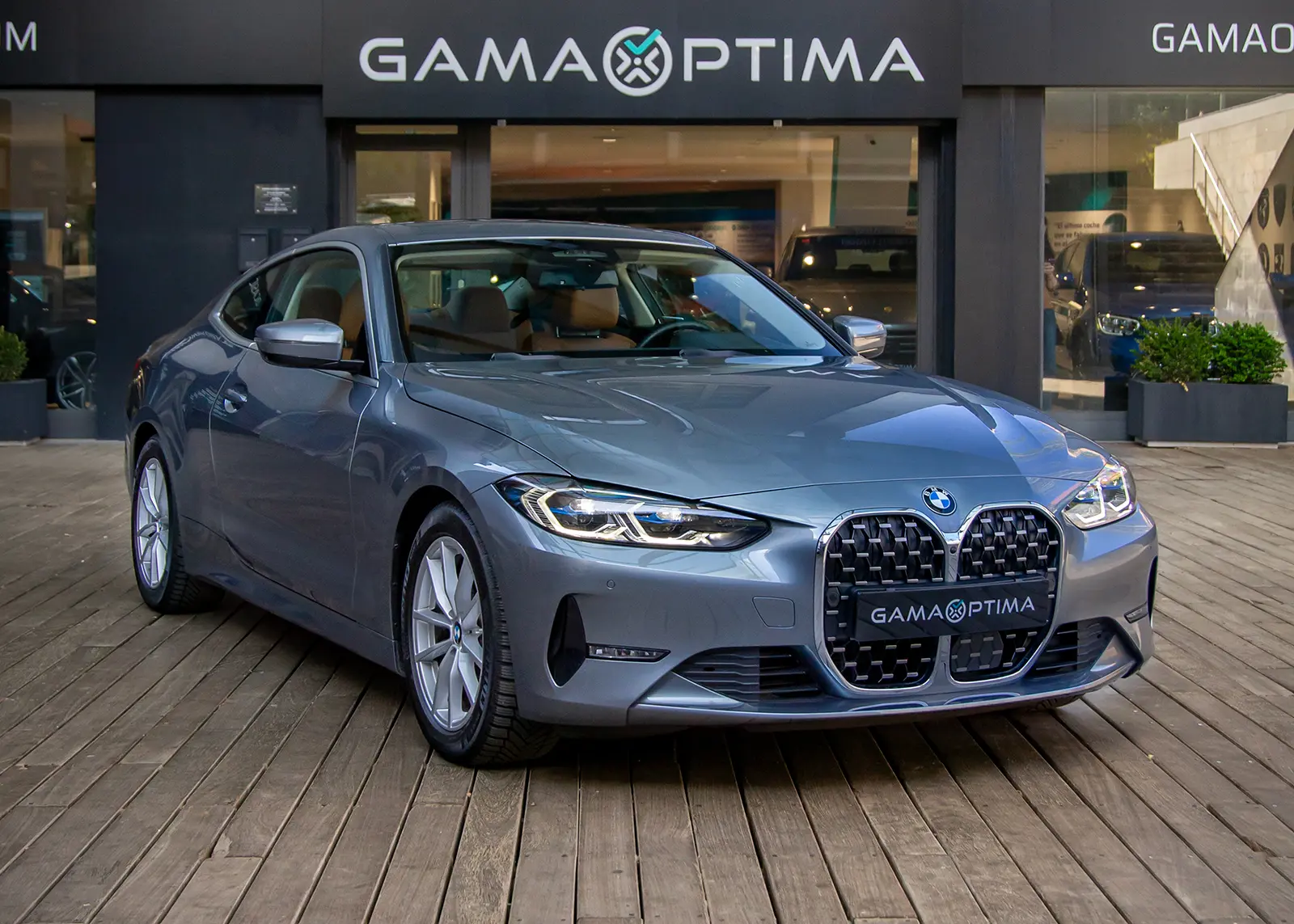 BMW Serie 4 Coupé 420i entregado por Gama Óptima